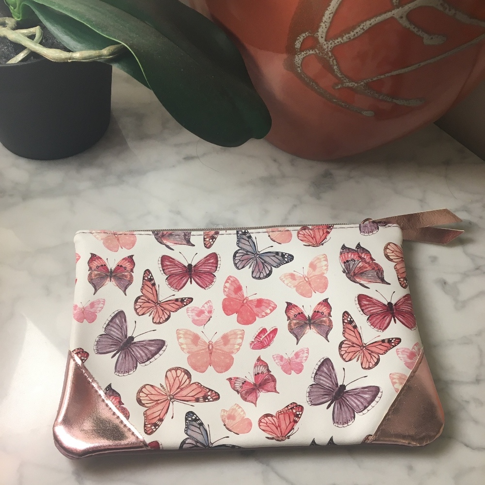 Ipsy Bag - Add bag to a bundle for $2 each